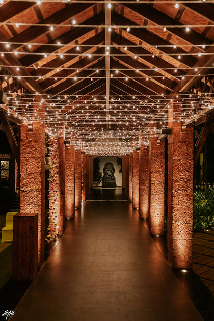 Ceiling and Aisle / Walkway — Anand Karaj decor — Alila Diwa Goa